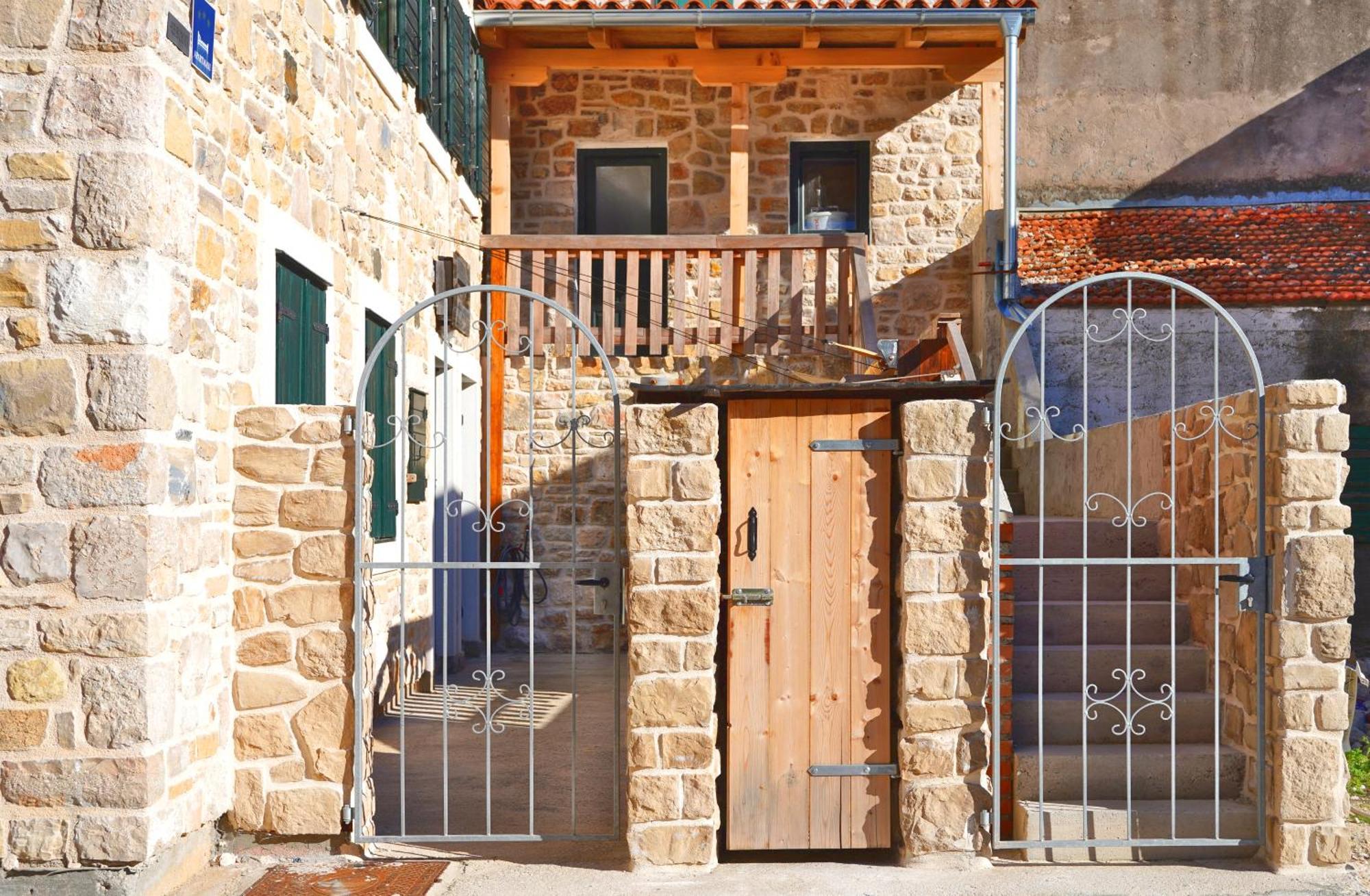 פירובאץ Villa Kolar מראה חיצוני תמונה